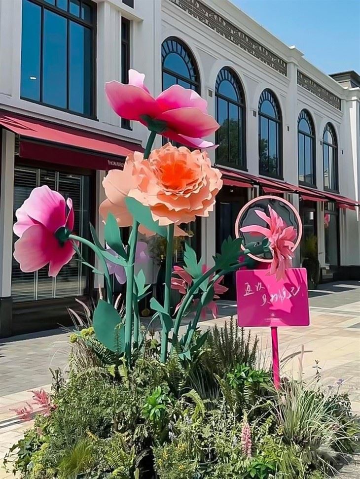 Large Foam Paper Flowers